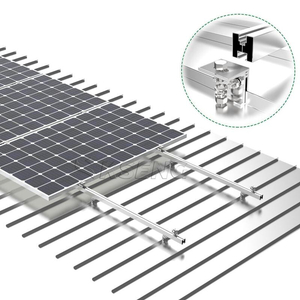 Supporti solari per tetto in metallo Sistema di montaggio per tetto con aggraffatura