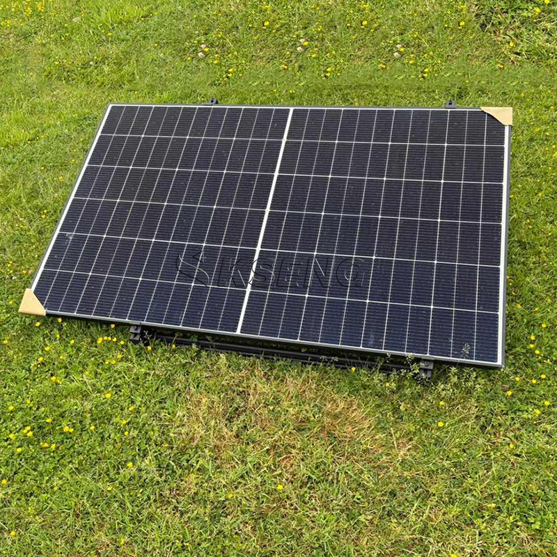 Kit staffa universale per pannello solare di facile installazione