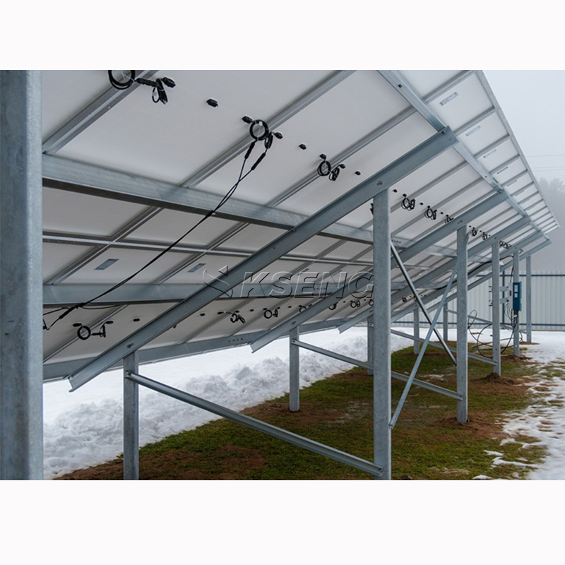 Scaffalature solari per montaggio a terra in acciaio rivestito in Zn-Al-Mg