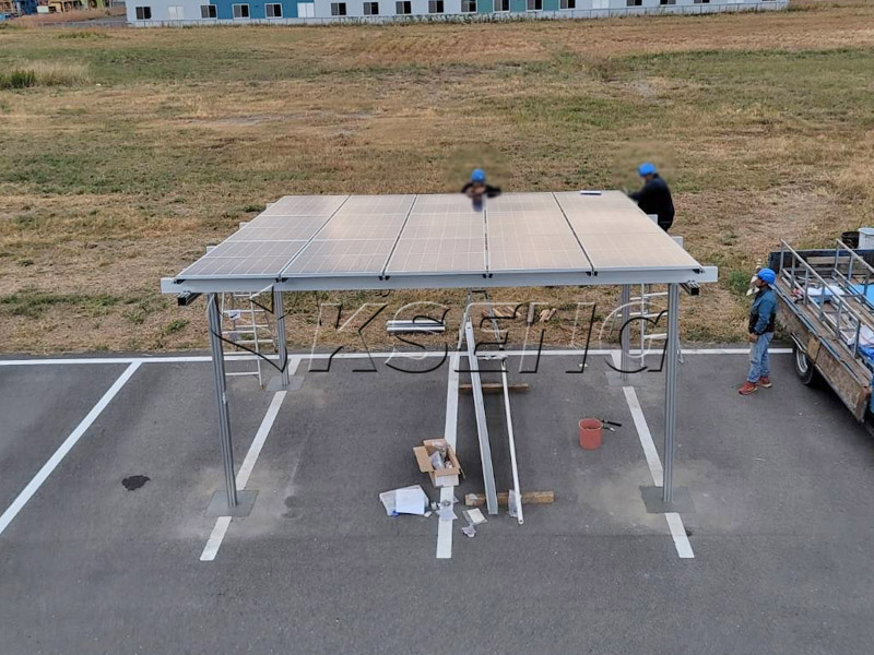 Posto auto coperto solare fotovoltaico con sistema di montaggio per posto auto coperto impermeabile personalizzato in Cina all'ingrosso