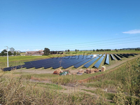 Progetto-solare-1M-Zn-Al-Mg-in-acciaio-rivestito-a-terra-in-Italia