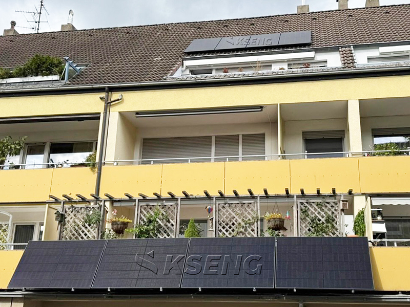Supporto solare universale per balcone EU