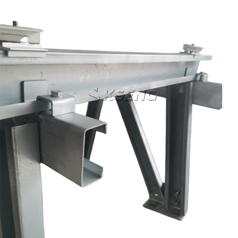 Scaffalature solari per montaggio a terra in acciaio rivestito in Zn-Al-Mg