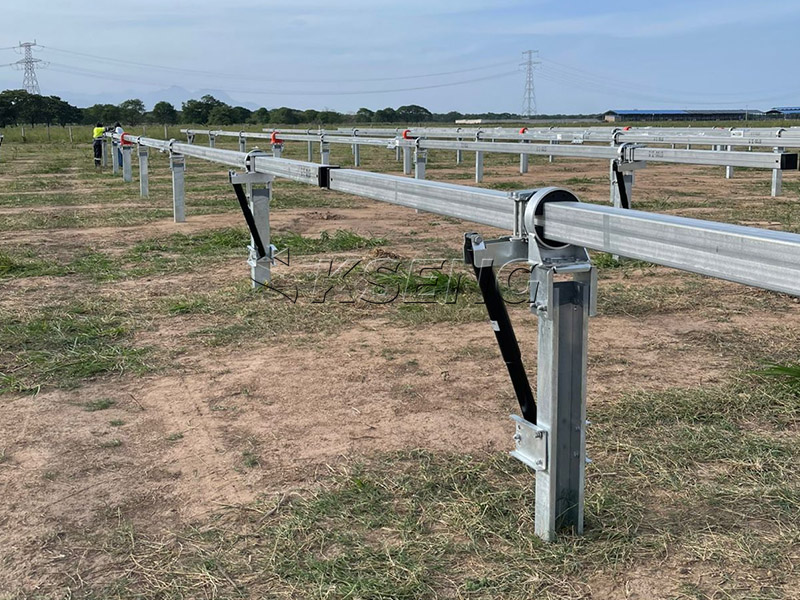Progetto di inseguitore solare Colombia 2025