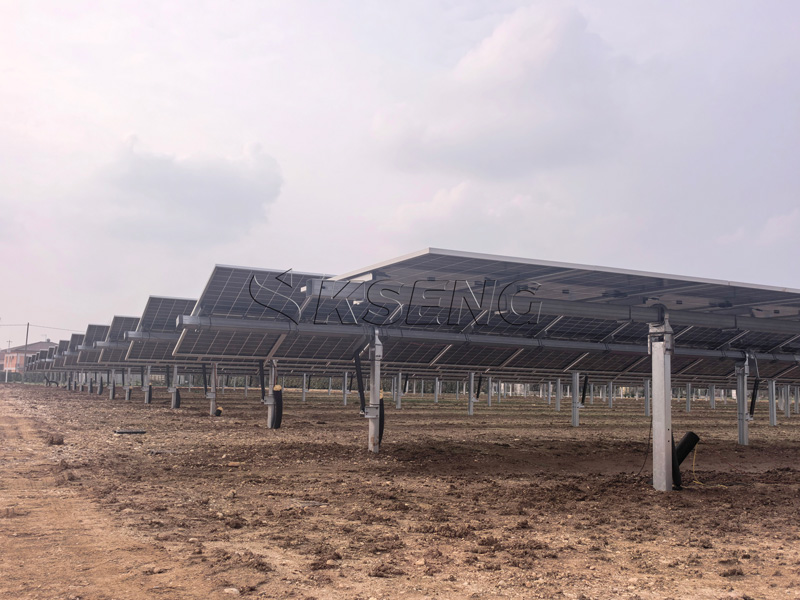 Rendimento energetico superiore del 20% con l'inseguitore solare monoasse Kseng in Italia