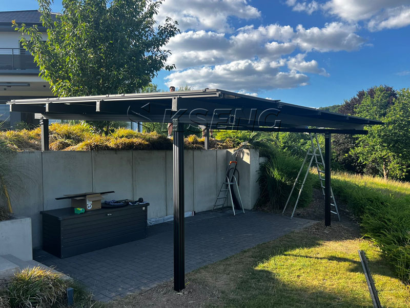 Pergola Solare Impermeabile In Alluminio Nero: Una Perfetta Combinazione Di Funzionalit&agrave; Ed Efficienza Economica