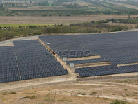 Sistema di montaggio solare a terra dell"Uzbekistan 9,4 MW