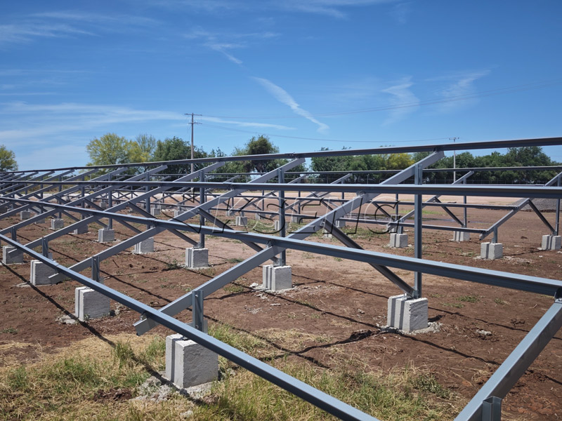 Caso di studio – Il sistema di montaggio a terra Zn-Al-Mg di Kseng Solar supporta un progetto solare da 3,673 MW in Messico