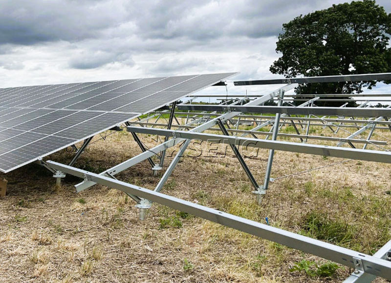 sistema di montaggio solare a terra
