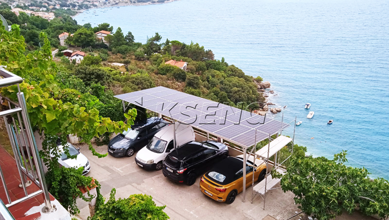 Posto auto coperto solare