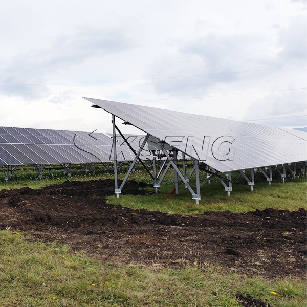 solar ground mounting system.jpg