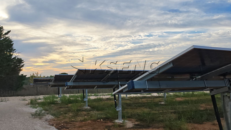 Progetto solare italiano da 2,5 MW con inseguitore solare monoasse Kseng