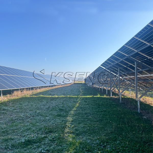 solar panel ground mounting system.jpg